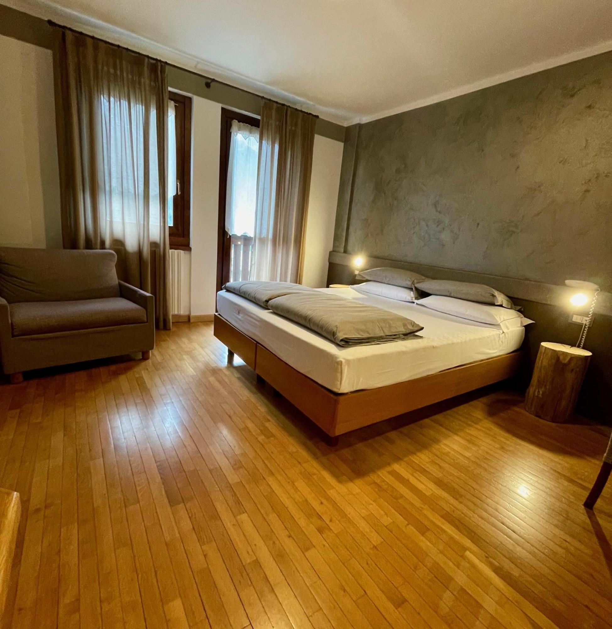 Hotel Garni Sorriso Ponte Di Legno Kültér fotó