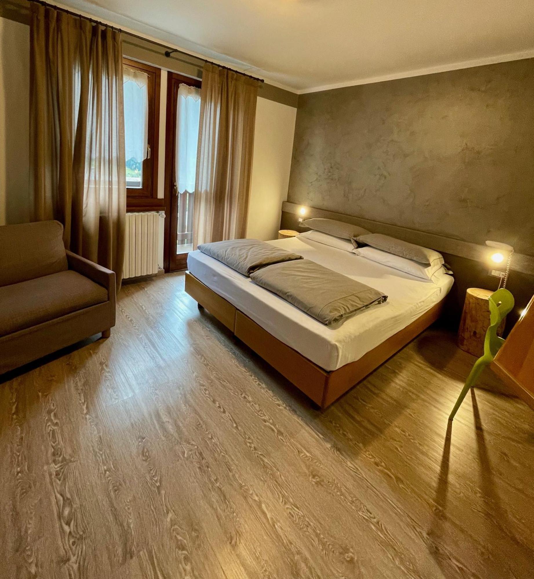 Hotel Garni Sorriso Ponte Di Legno Kültér fotó