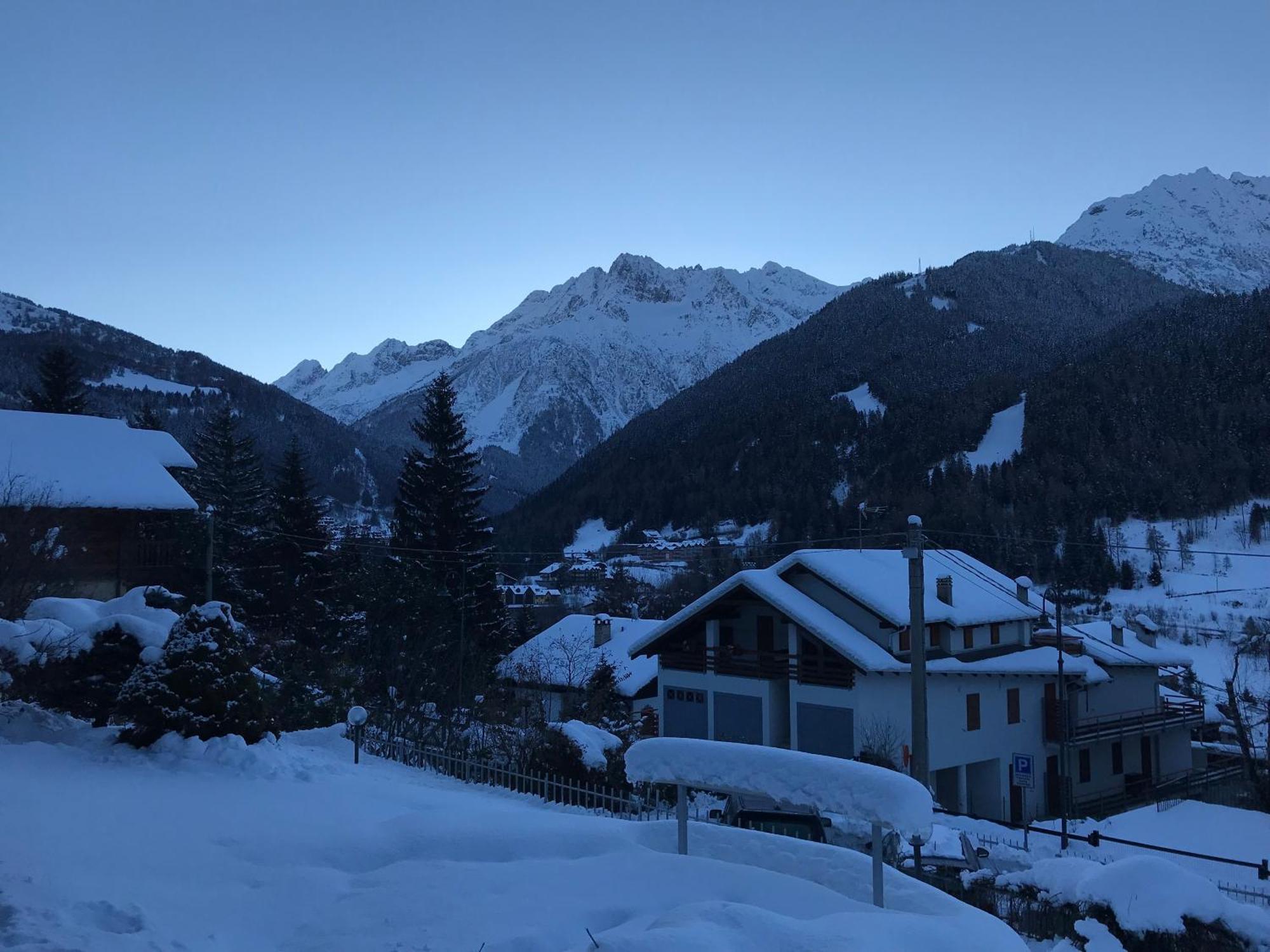 Hotel Garni Sorriso Ponte Di Legno Kültér fotó